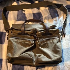 Filson 24hr Tin Cloth Briefcase